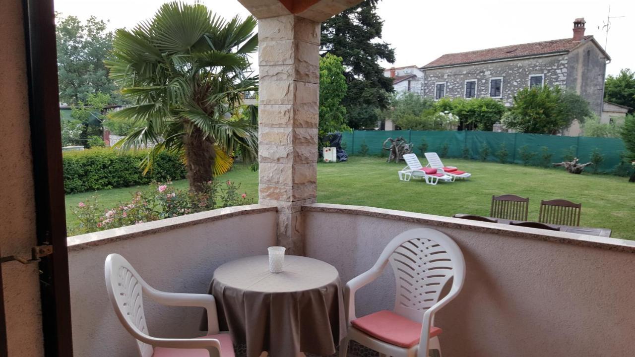 Villa Linet Funtana Exterior photo