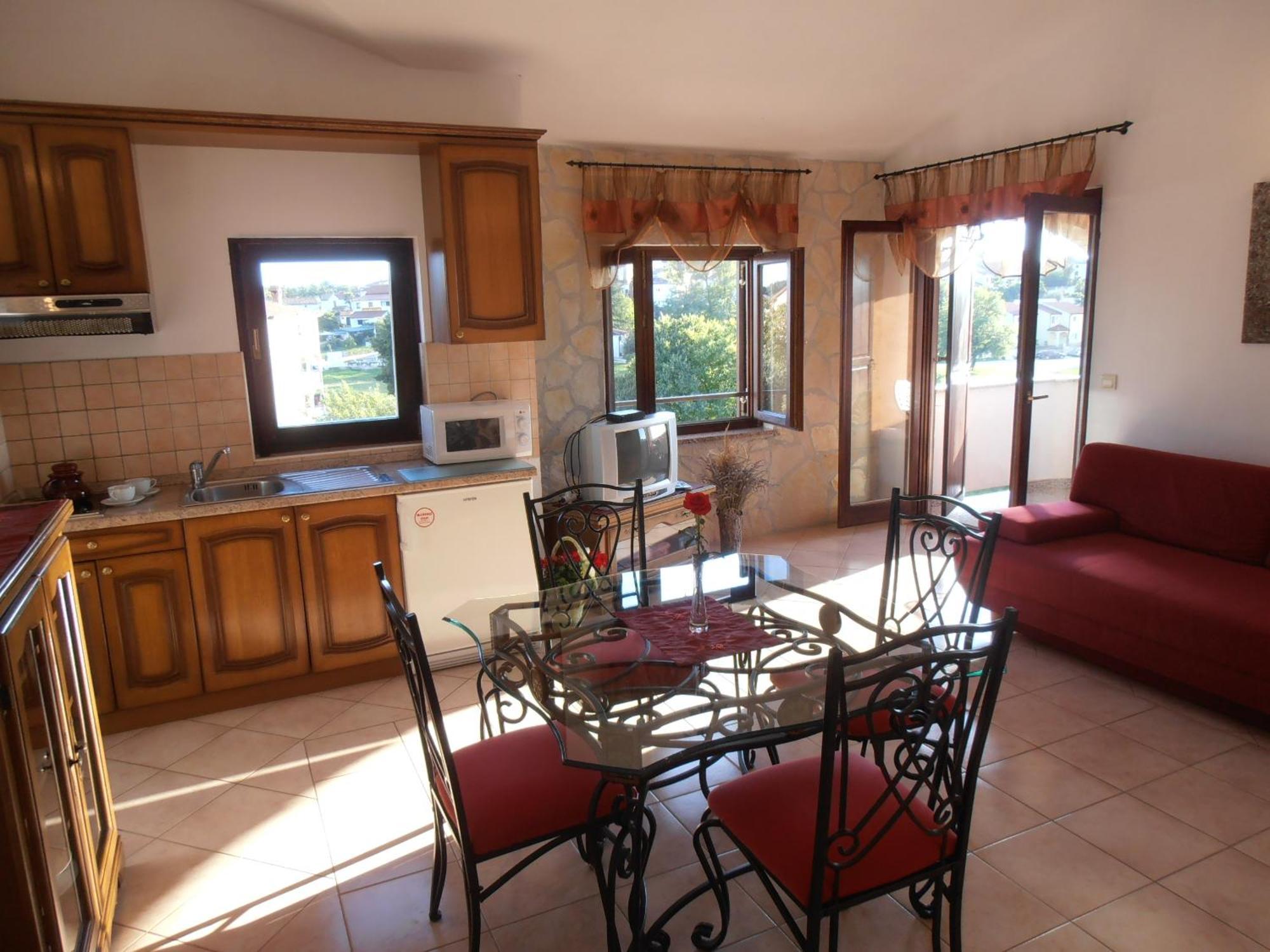 Villa Linet Funtana Exterior photo